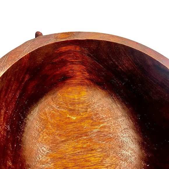 Antique Hand Carved Wooden Bowl Lizards Geckos Incised New Guinea Attributed 11” - Picture 11 of 13